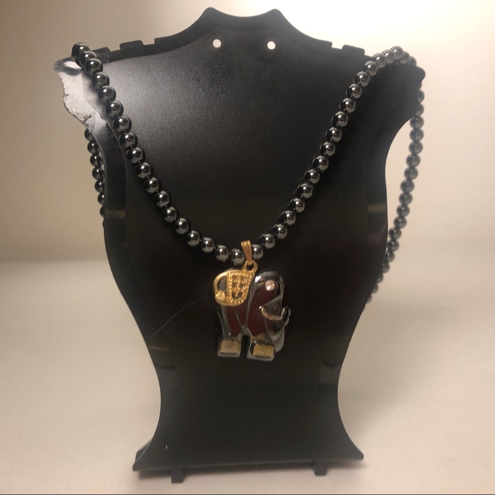 🐘 Stunning Hematite Pearls Elephant Necklace Gold Rhinestone